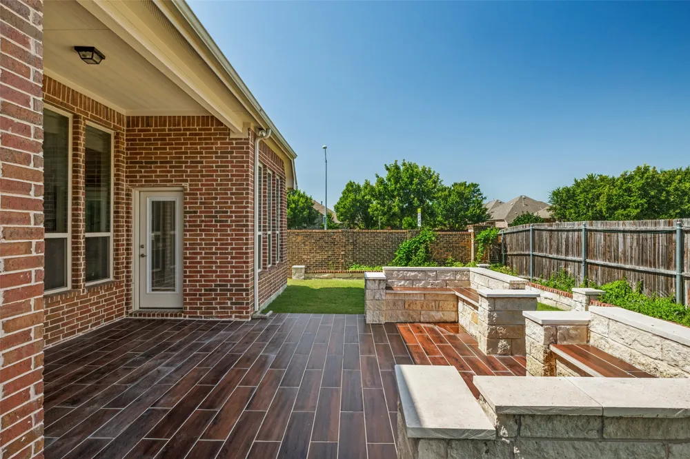 801 Feathering Way Plano, TX 75074