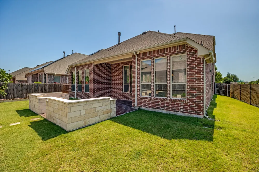 801 Feathering Way Plano, TX 75074