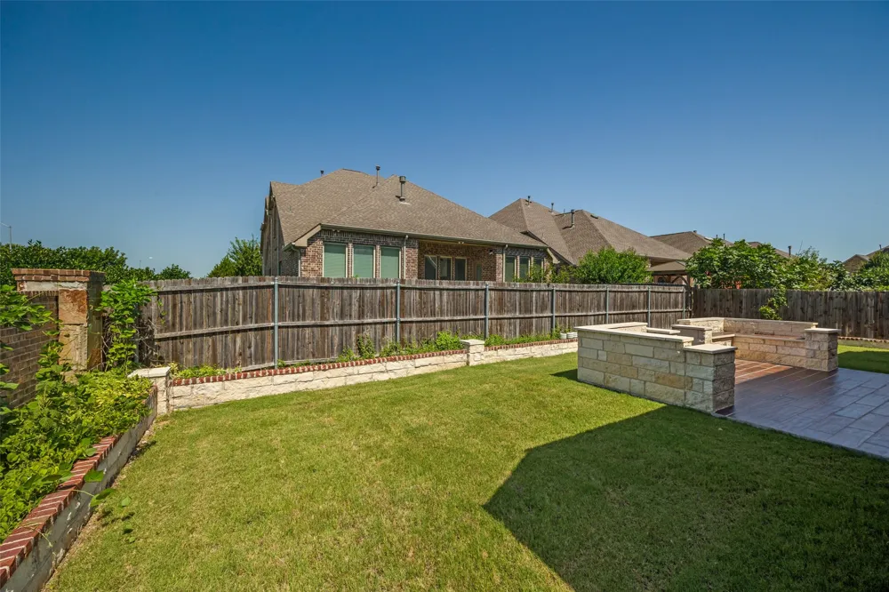 801 Feathering Way Plano, TX 75074