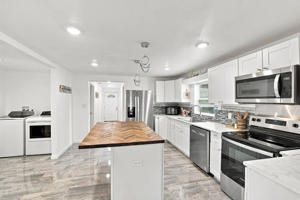 6575 W State Highway 31 Corsicana, TX 75110