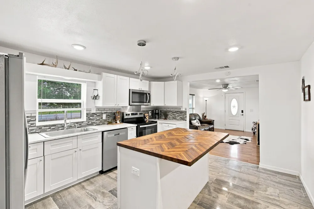 6575 W State Highway 31 Corsicana, TX 75110