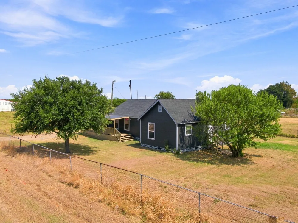 6575 W State Highway 31 Corsicana, TX 75110