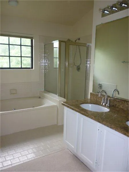 125 Sea Mist Drive League City, TX 77573