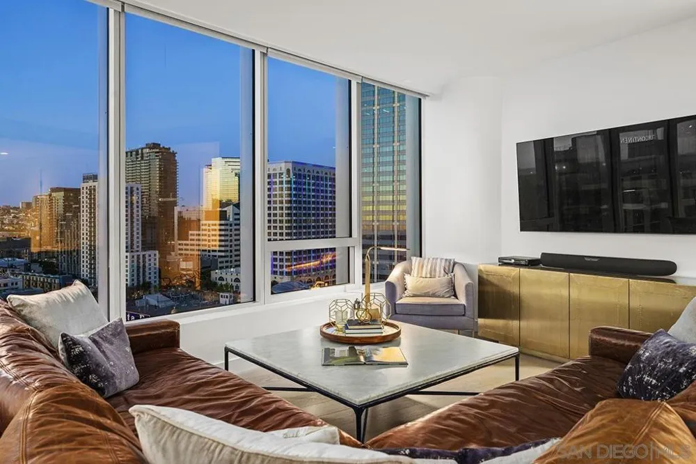 888 W E Street #1801 San Diego, CA 92101