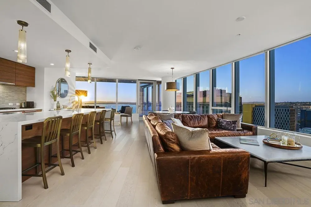 888 W E Street #1801 San Diego, CA 92101