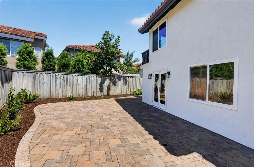 30045 Topsail Laguna Niguel, CA 92677