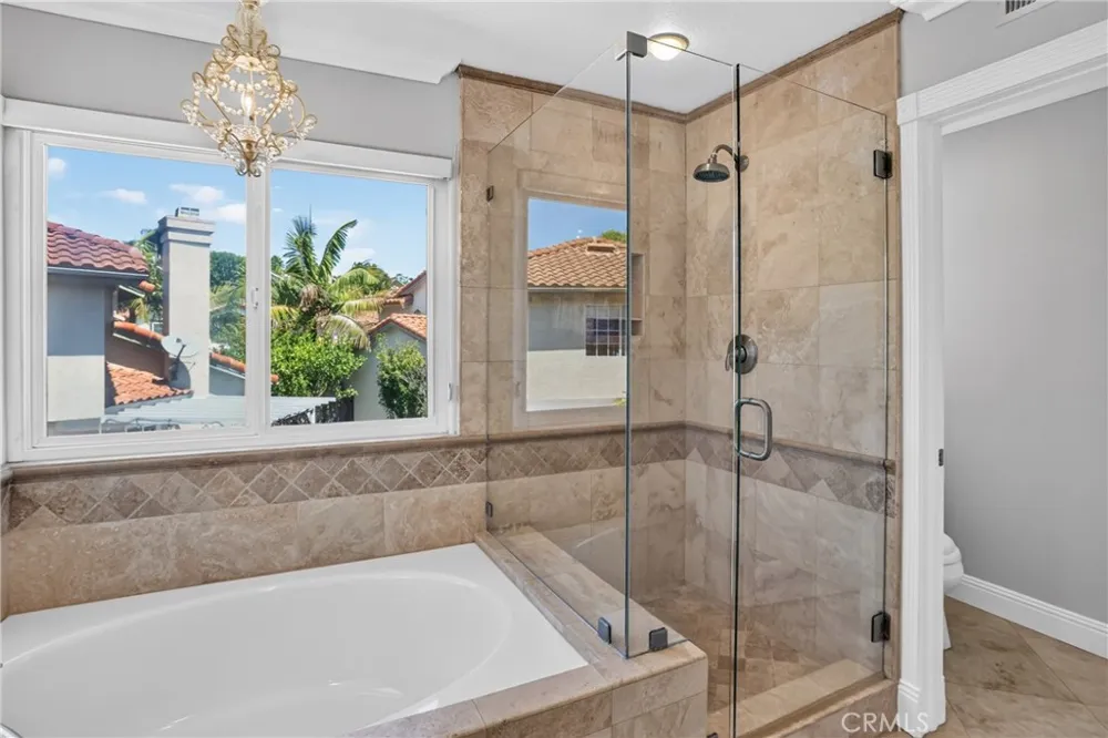 30045 Topsail Laguna Niguel, CA 92677