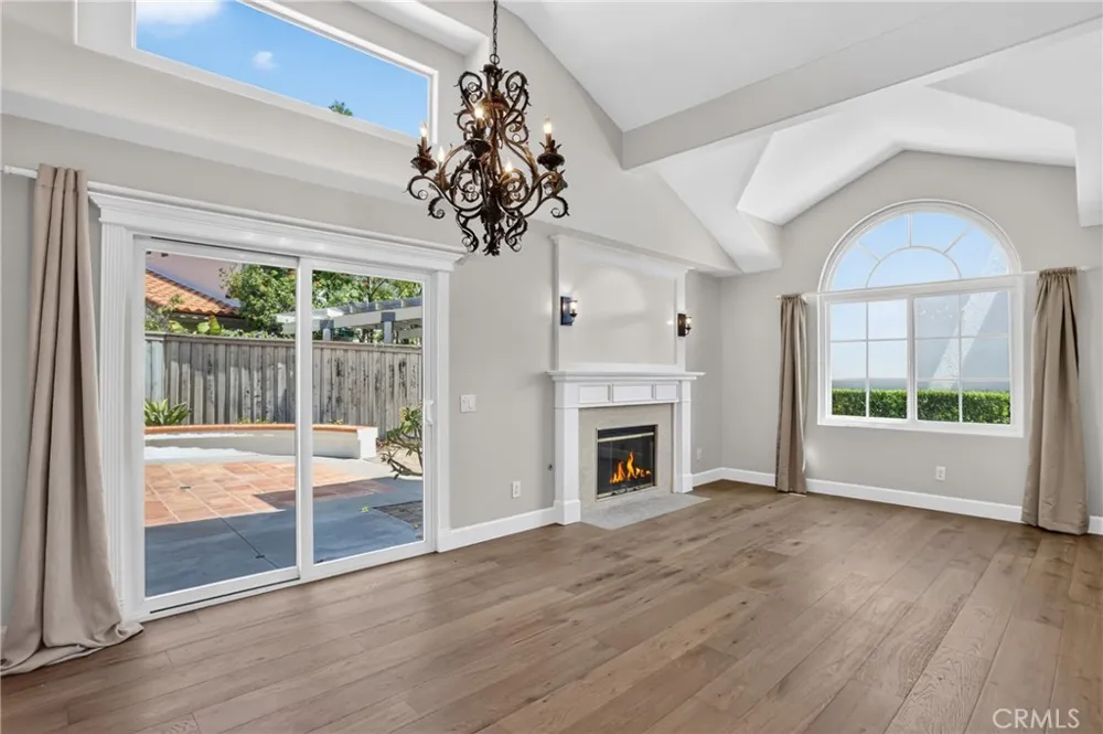 30045 Topsail Laguna Niguel, CA 92677