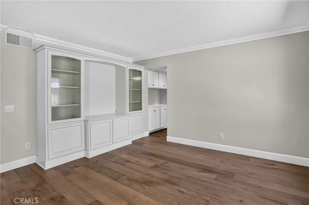 30045 Topsail Laguna Niguel, CA 92677