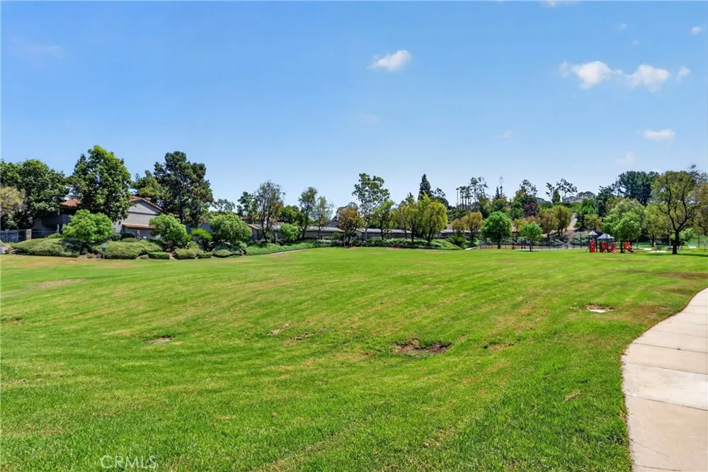 30045 Topsail Laguna Niguel, CA 92677