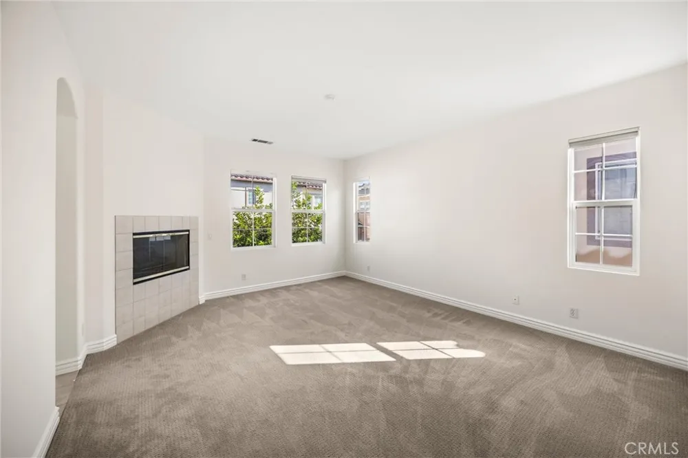 8 Coriander Irvine, CA 92603