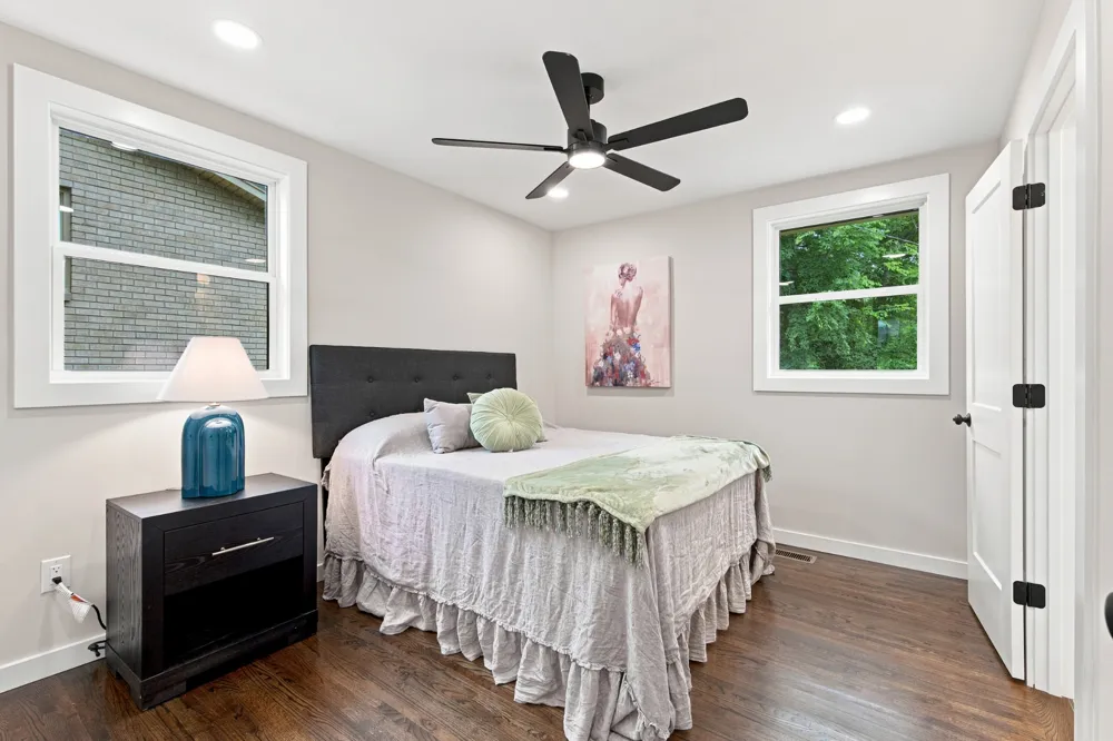 5820 Leslie Ave Nashville, TN 37209