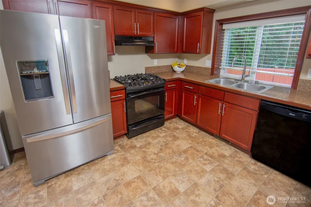1827 Billie Court Ferndale, WA 98248