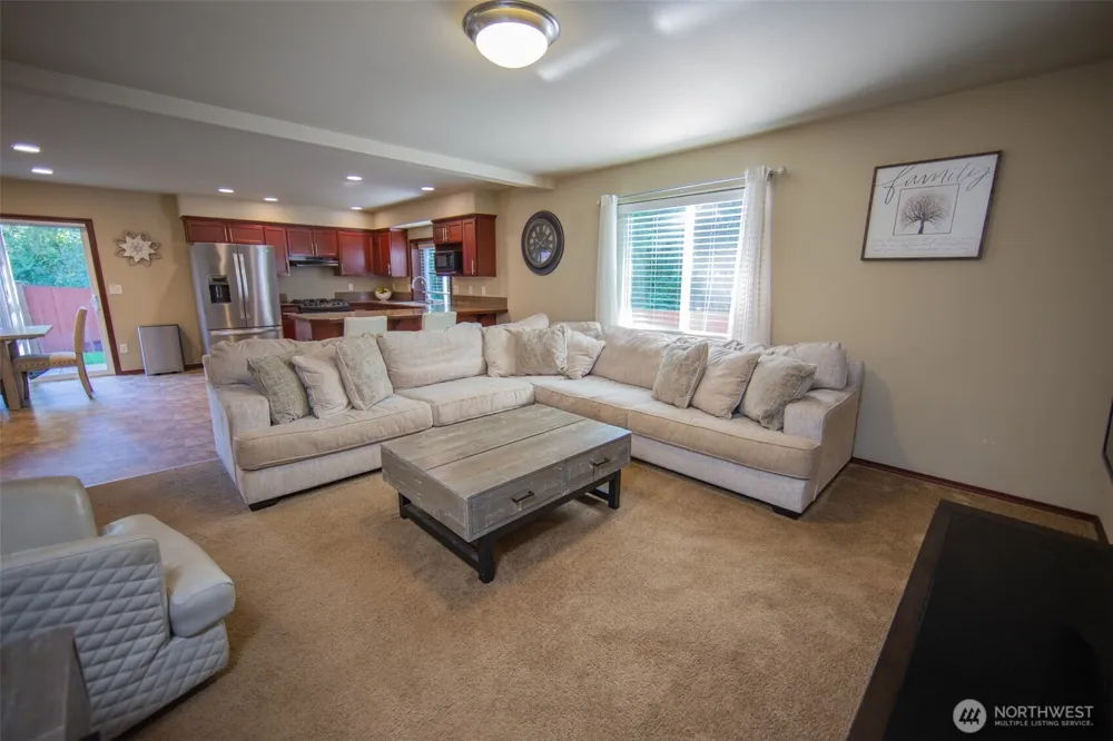 1827 Billie Court Ferndale, WA 98248