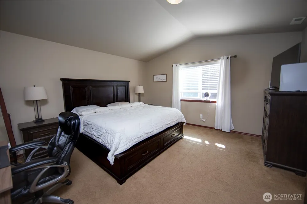 1827 Billie Court Ferndale, WA 98248
