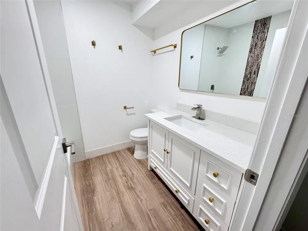 7913 TIDEWATER TRAIL Tampa, FL 33619