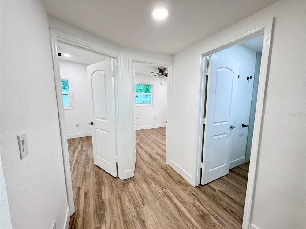 7913 TIDEWATER TRAIL Tampa, FL 33619