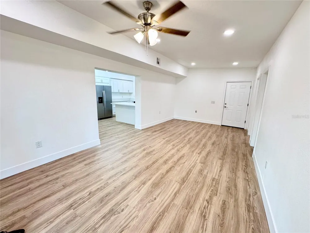 7913 TIDEWATER TRAIL Tampa, FL 33619