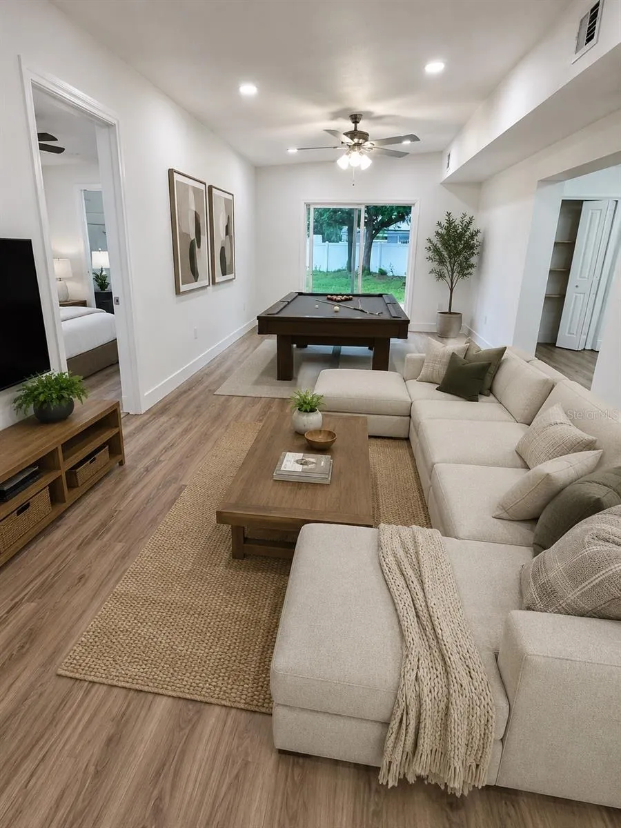 7913 TIDEWATER TRAIL Tampa, FL 33619