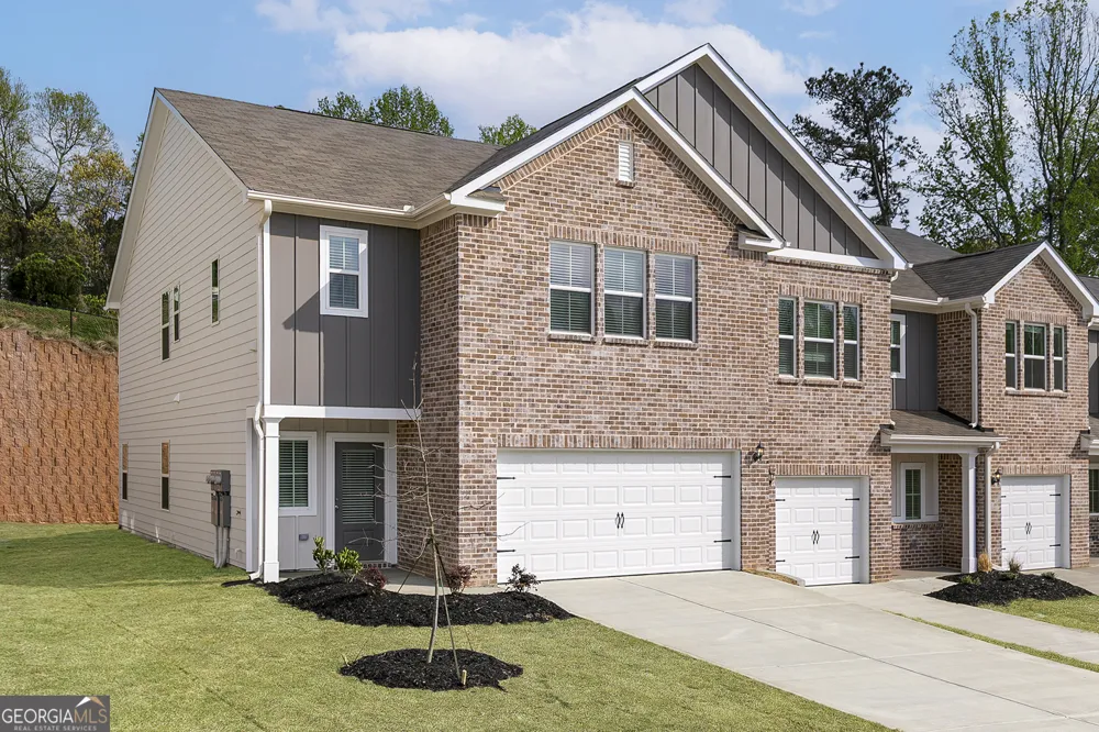 3952 Hidden River LN Oakwood, GA 30566
