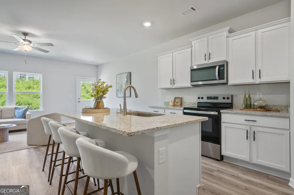 3952 Hidden River LN Oakwood, GA 30566