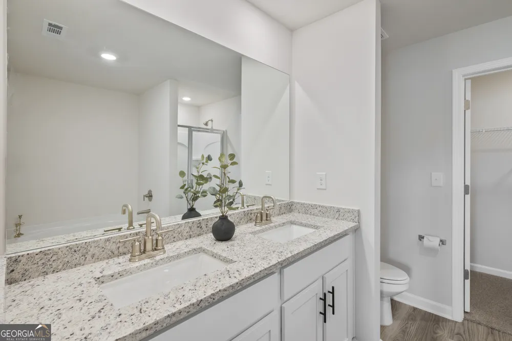 3952 Hidden River LN Oakwood, GA 30566
