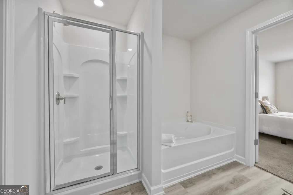 3952 Hidden River LN Oakwood, GA 30566