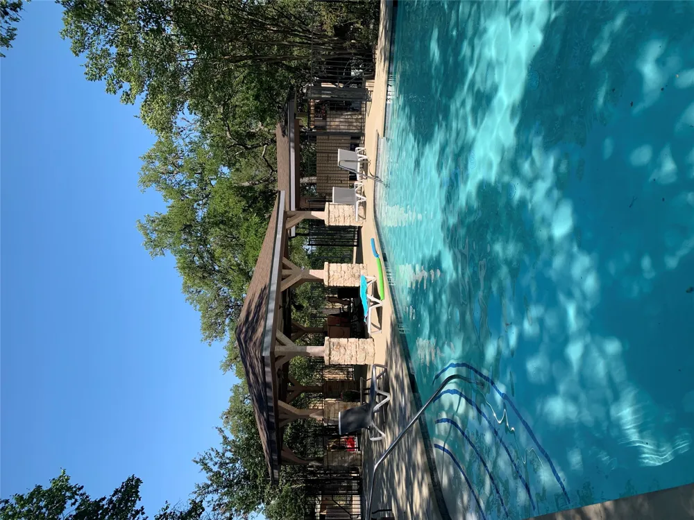 6810 Deatonhill Drive #217 Austin, TX 78745