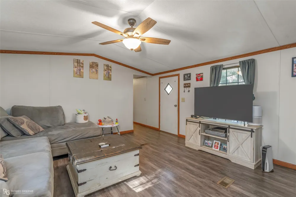 1201 Gray Lake Drive Haughton, LA 71067