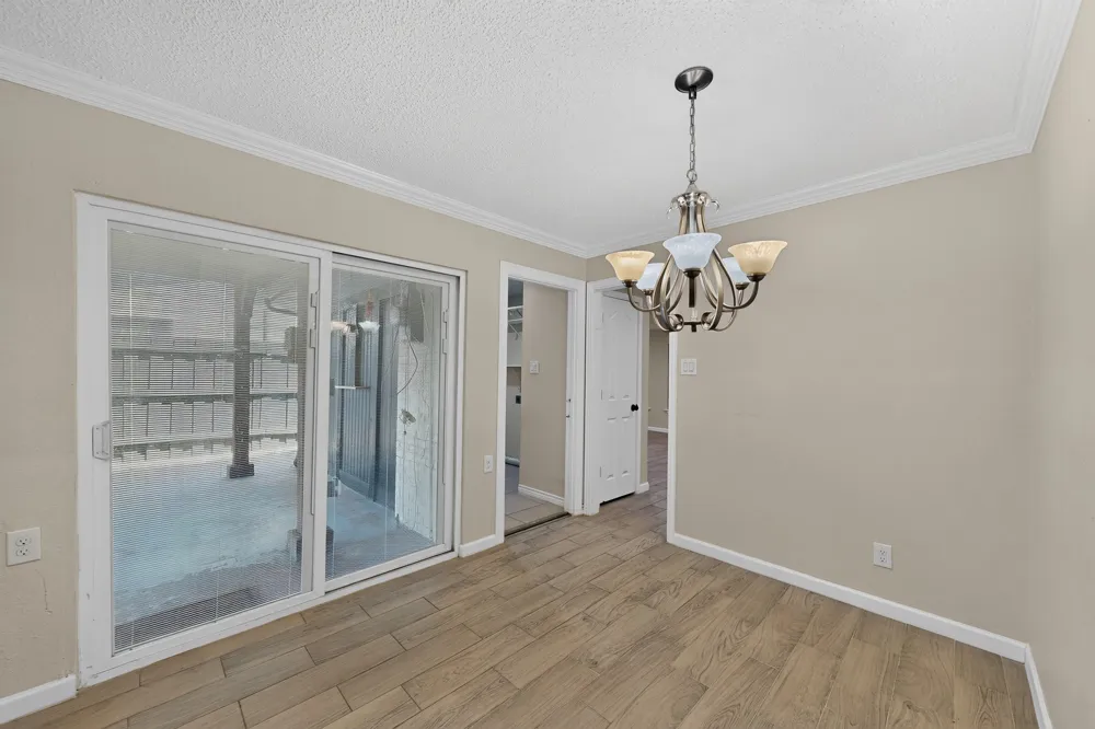2441 Lakeshore Drive Grand Prairie, TX 75051
