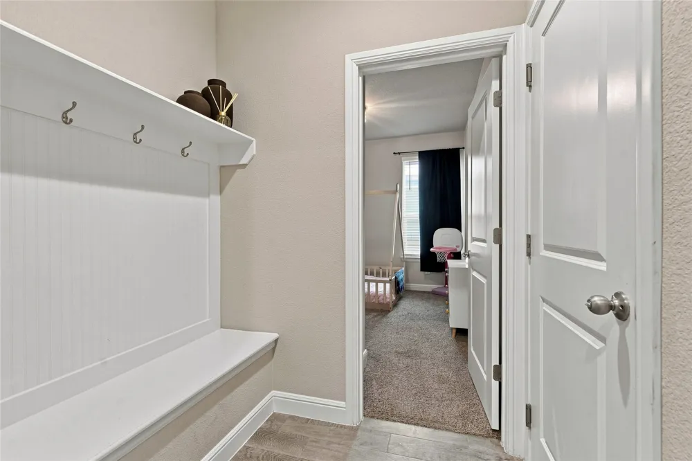 1129 Blackhorse Trail Fort Worth, TX 76247