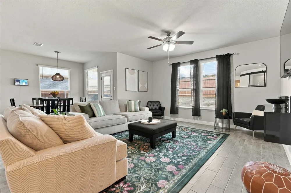 1129 Blackhorse Trail Fort Worth, TX 76247