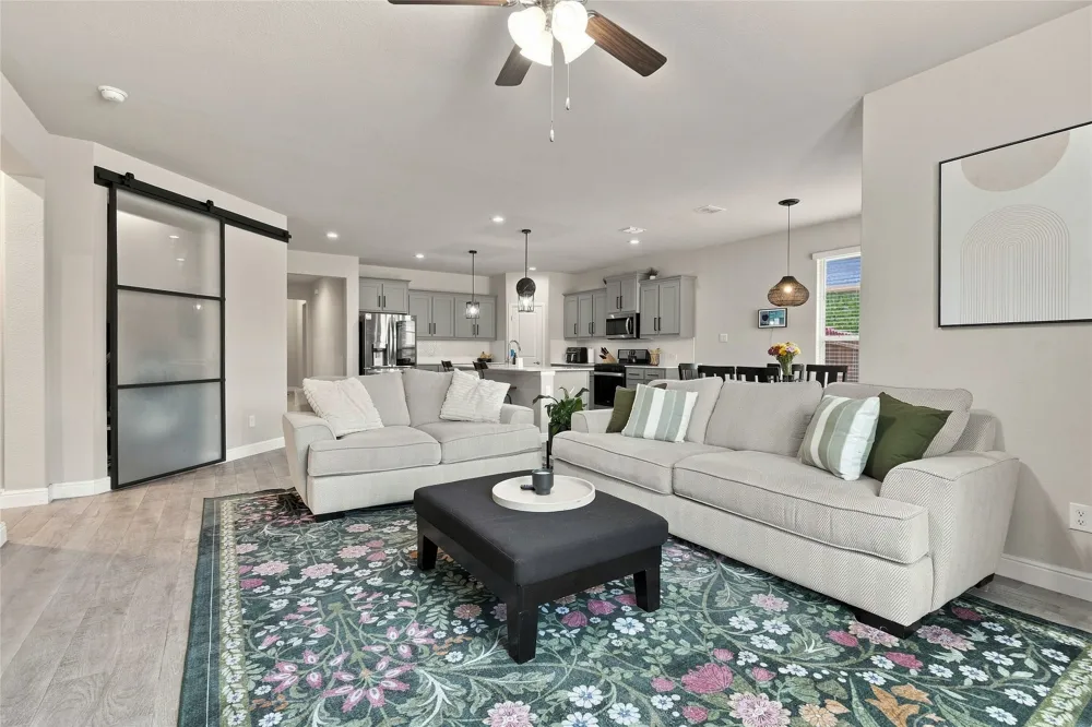 1129 Blackhorse Trail Fort Worth, TX 76247