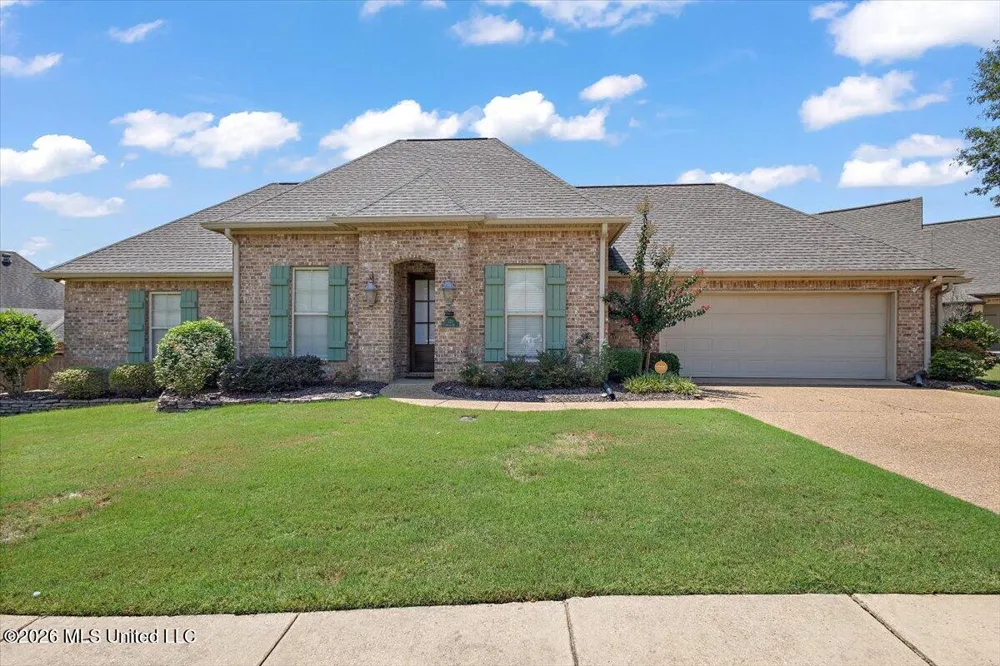 229 Grace Drive Flowood, MS 39232