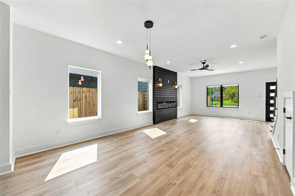 7969 Ritz Street Houston, TX 77028