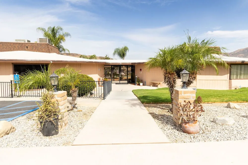 35218 Fir Avenue #60 Yucaipa, CA 92399