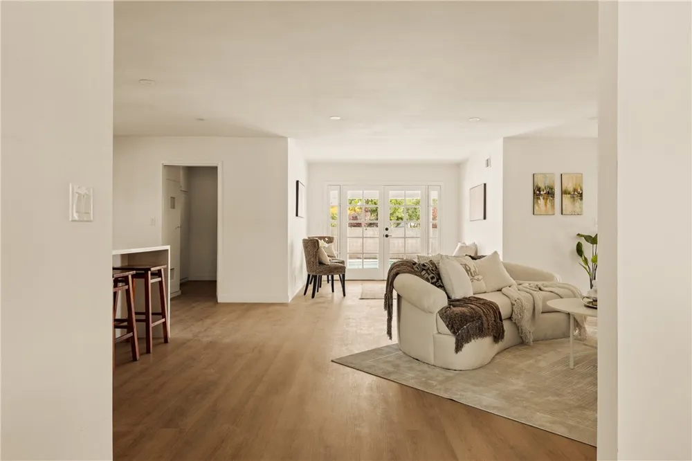 436 Hoover Orange, CA 92867