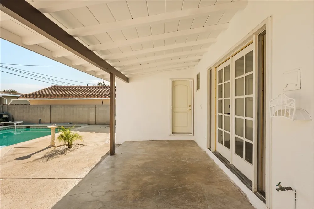 436 Hoover Orange, CA 92867