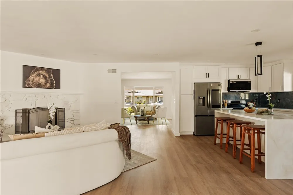 436 Hoover Orange, CA 92867