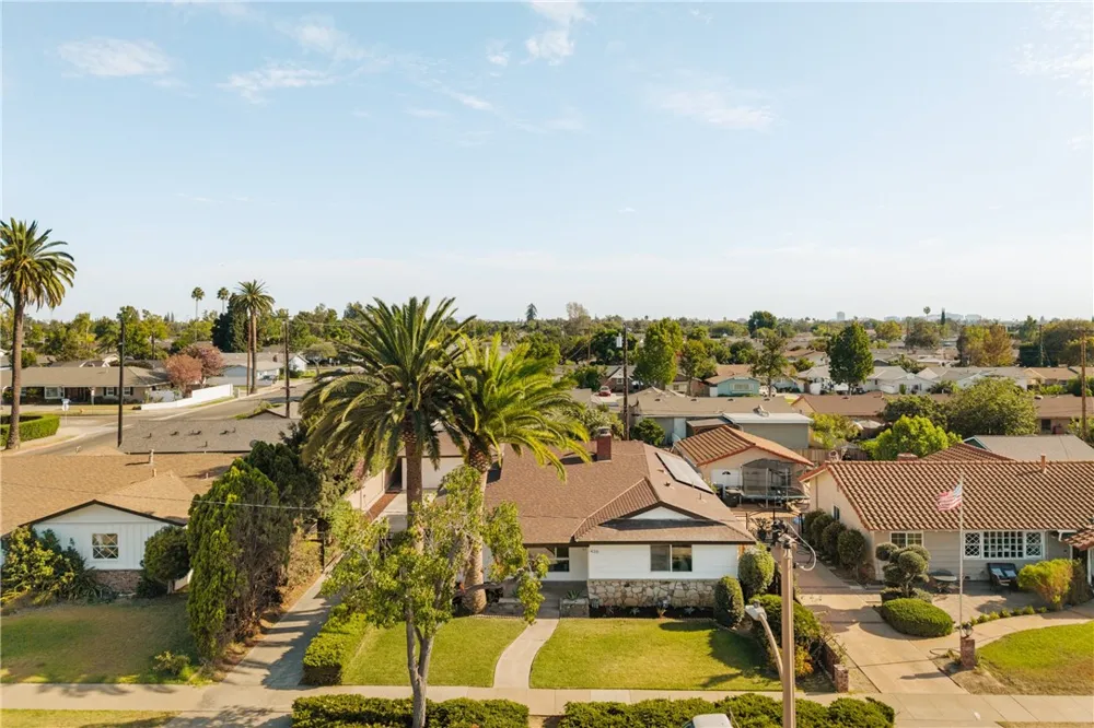 436 Hoover Orange, CA 92867