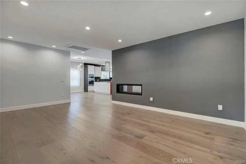 523 E Fairmount Burbank, CA 91501