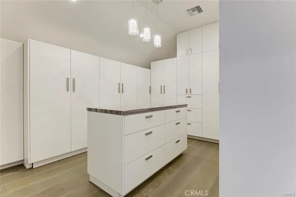 523 E Fairmount Burbank, CA 91501