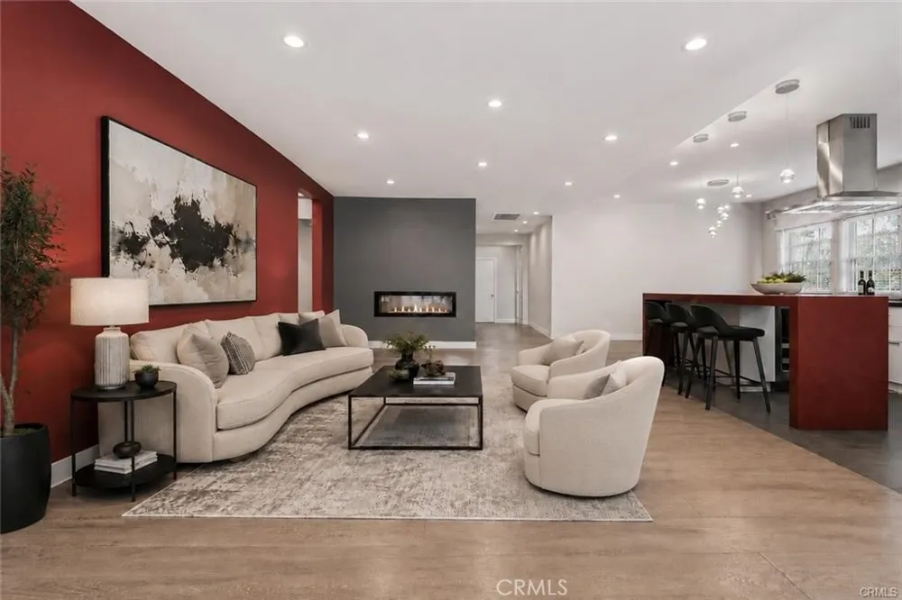 523 E Fairmount Burbank, CA 91501