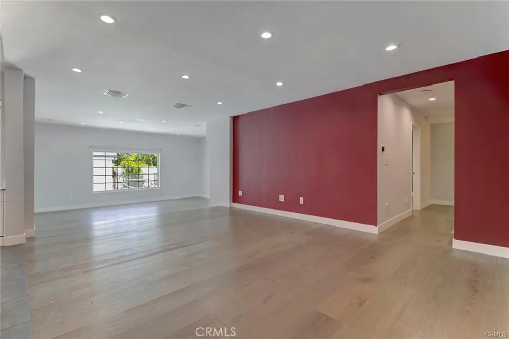523 E Fairmount Burbank, CA 91501