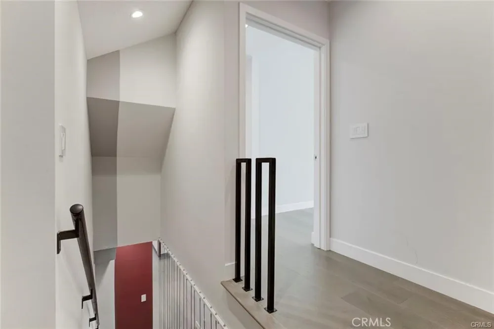 523 E Fairmount Burbank, CA 91501