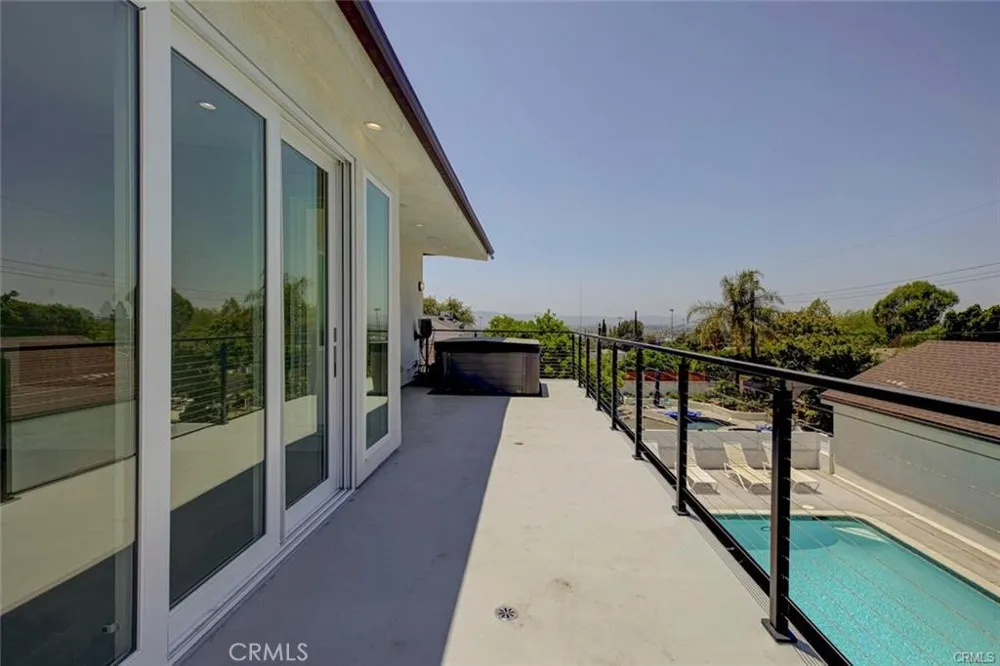 523 E Fairmount Burbank, CA 91501
