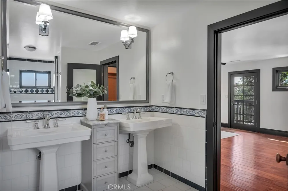526 W 40th San Pedro, CA 90731