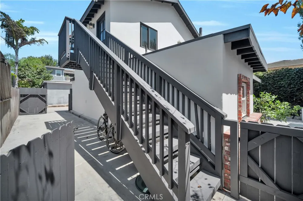 526 W 40th San Pedro, CA 90731