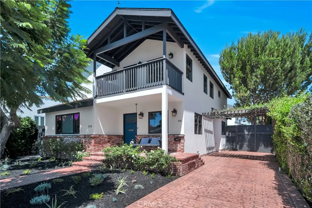 526 W 40th San Pedro, CA 90731