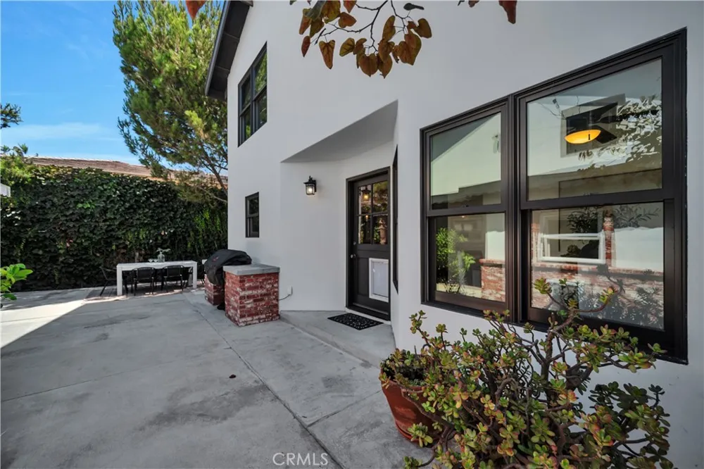 526 W 40th San Pedro, CA 90731